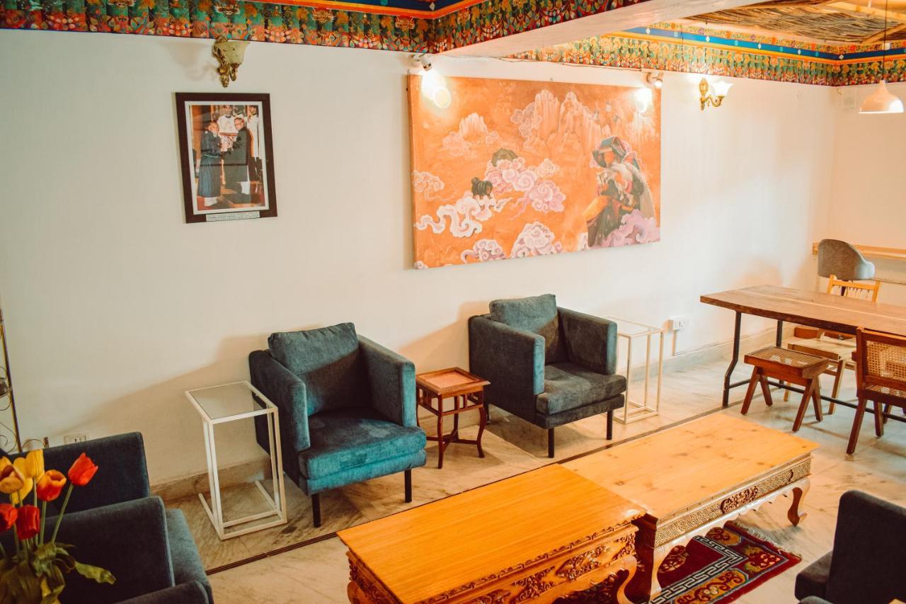 Hotel Lingzi Leh Bagian luar foto