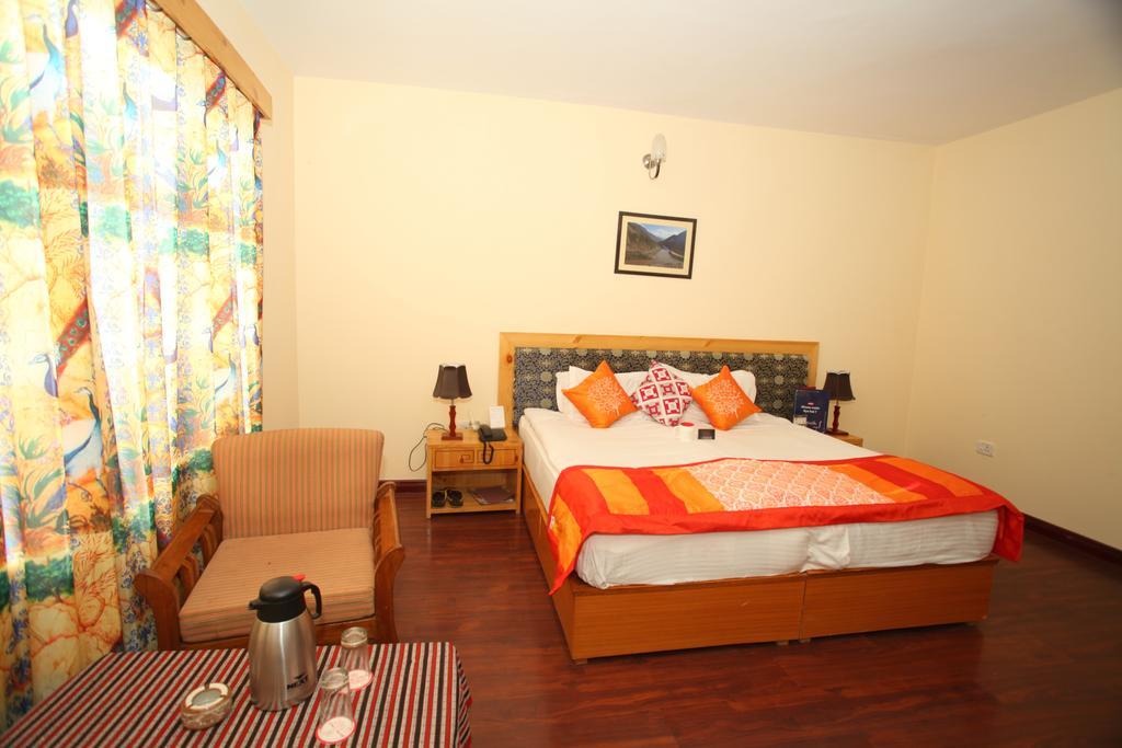 Hotel Lingzi Leh Bagian luar foto