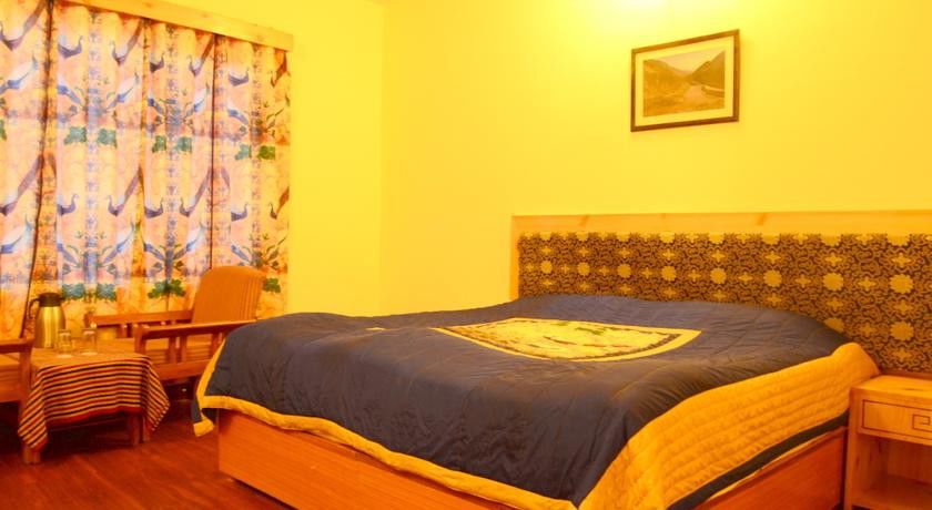 Hotel Lingzi Leh Bagian luar foto